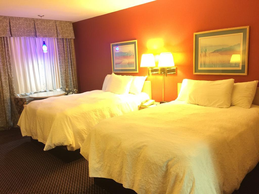 Americas Best Value Inn - גארדן סיטי מראה חיצוני תמונה