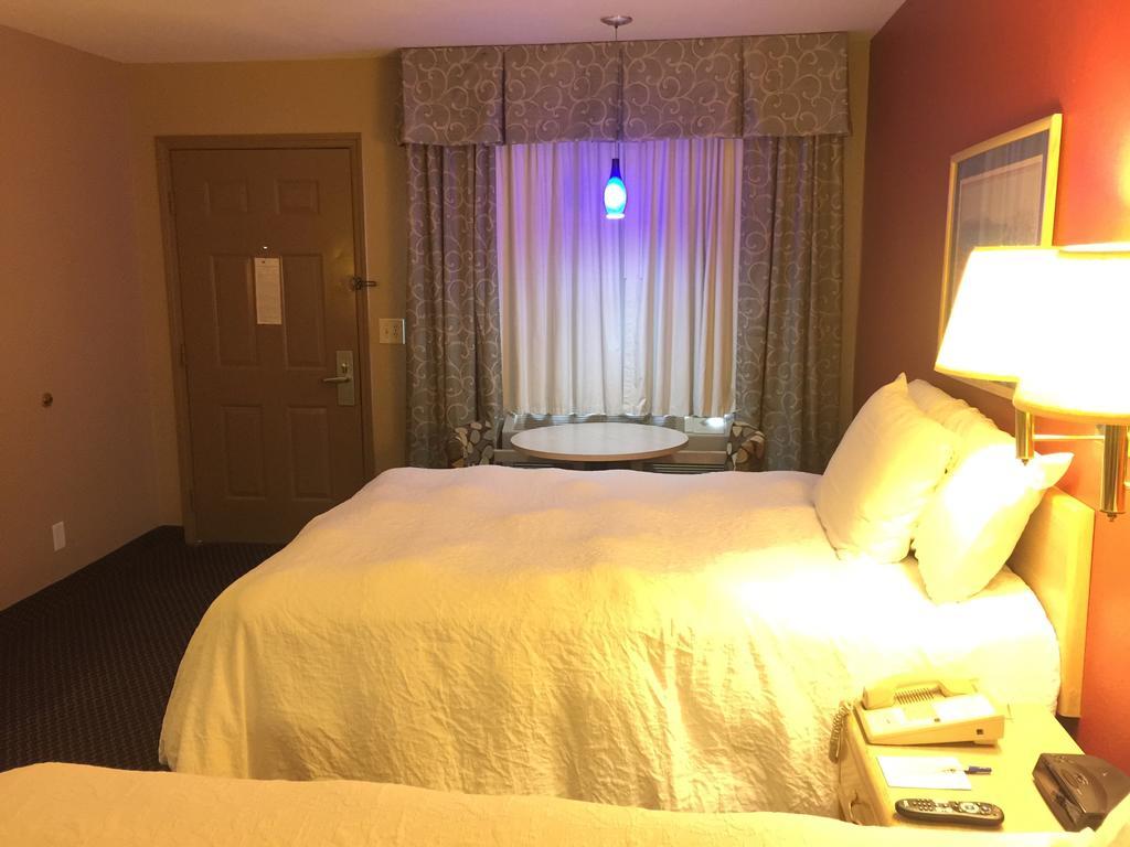 Americas Best Value Inn - גארדן סיטי מראה חיצוני תמונה