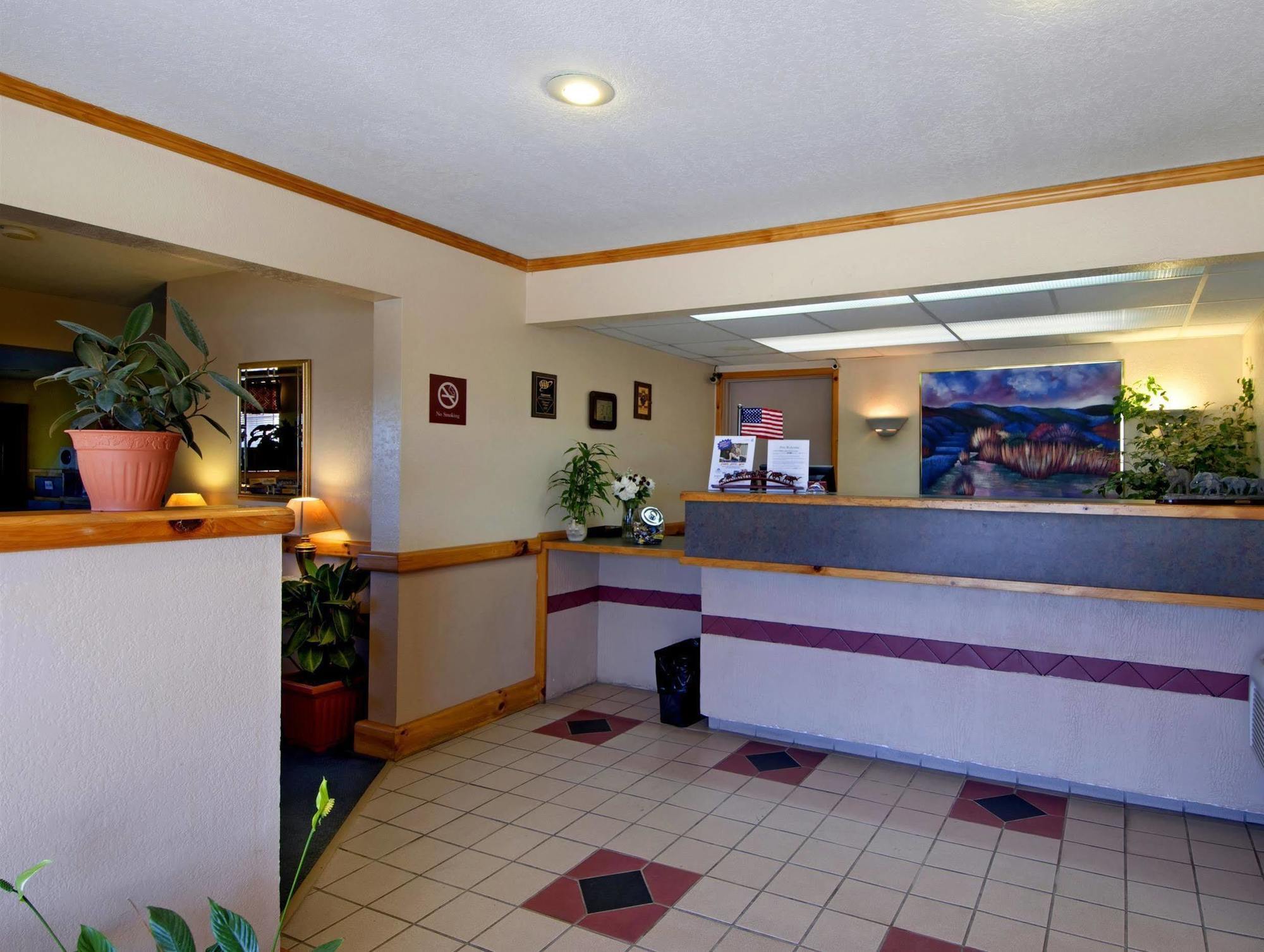 Americas Best Value Inn - גארדן סיטי מראה חיצוני תמונה